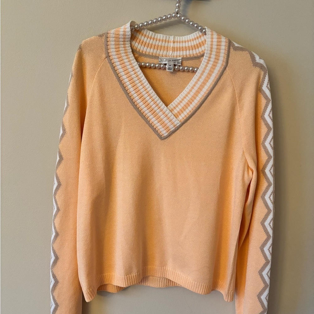 St. John Sport Womens Size M Peach V-Neck Sweater Wool Blend